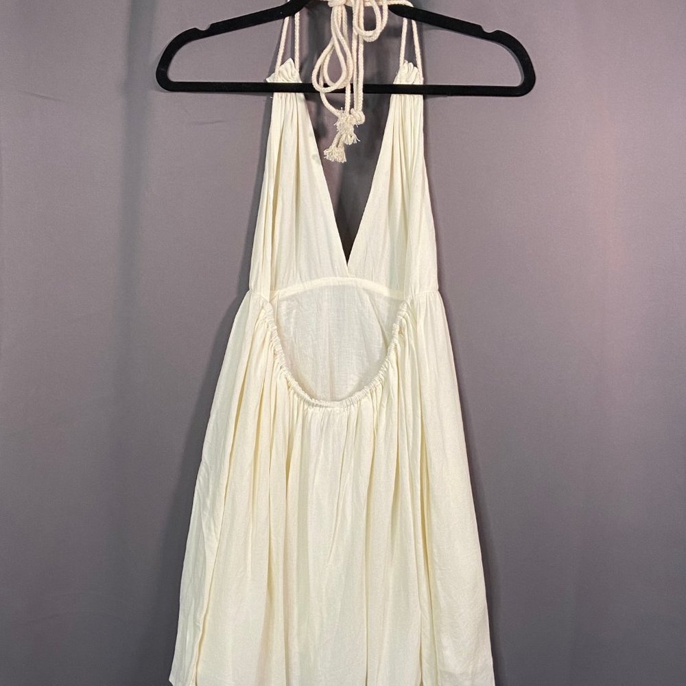 Backless Shirt - Picture 2 of 2